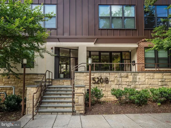 $3,650 | 5201 Wisconsin Avenue Northwest, Unit 406, Washington, DC 20015