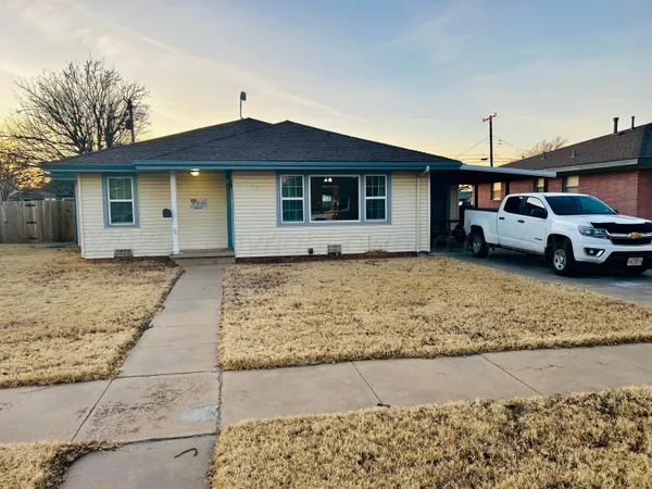 $1,790 | 1915 Williston Street, Pampa, TX 79065