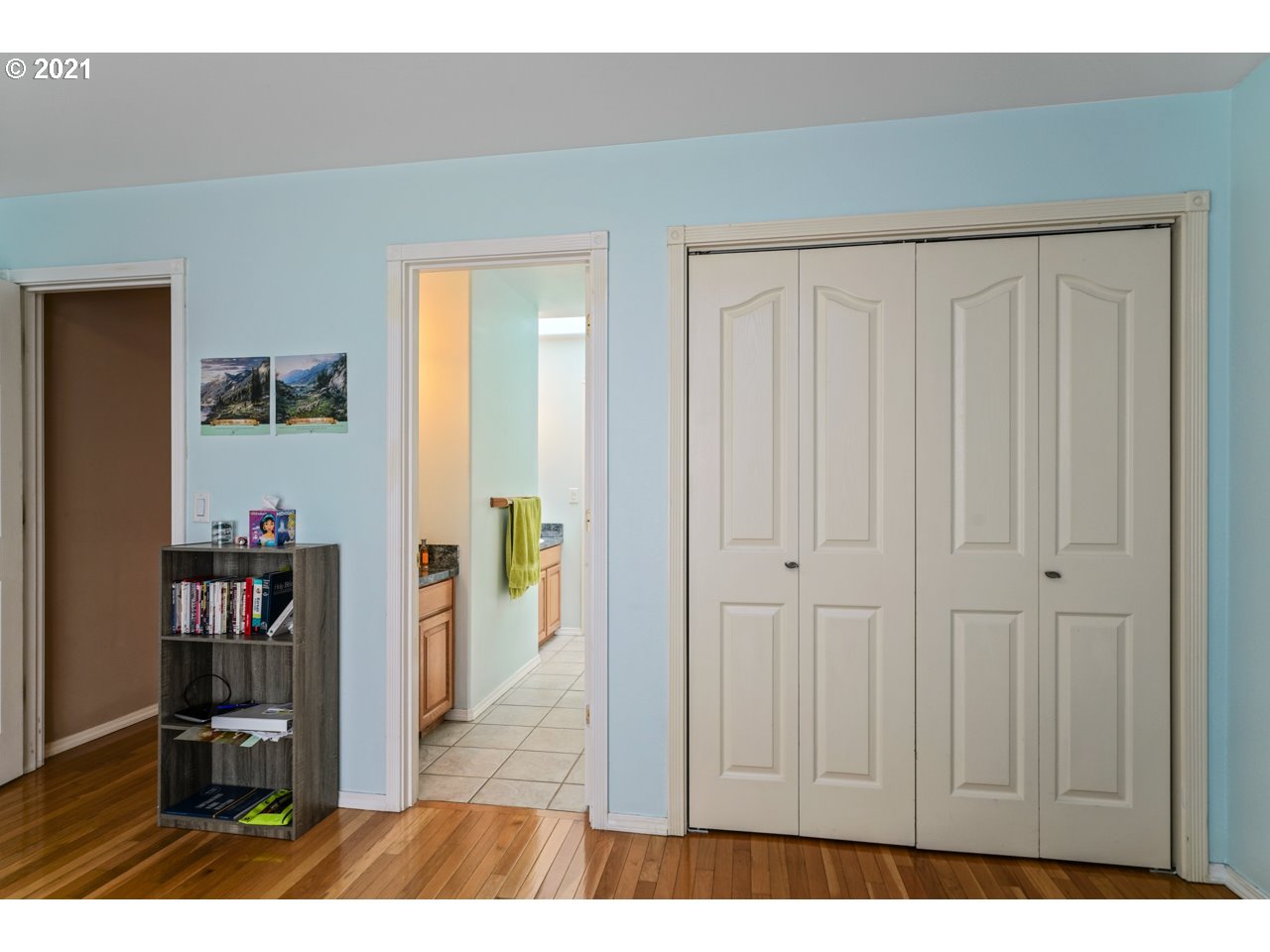 5275 Gaffin Road Southeast Salem, OR 97317 - Photo 22 of 31 Gallery Image 22
