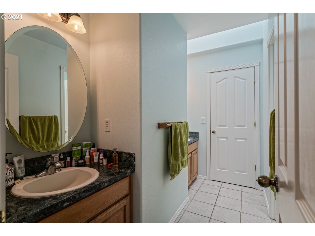 5275 Gaffin Road Southeast Salem, OR 97317 - Photo 23 of 31 Gallery Image 23