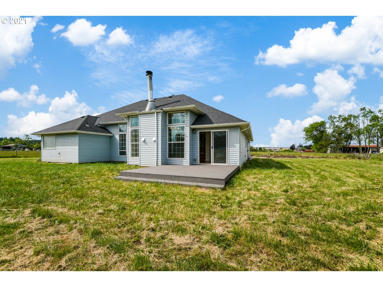 5275 Gaffin Road Southeast Salem, OR 97317 - Photo 30 of 31 Gallery Image 30