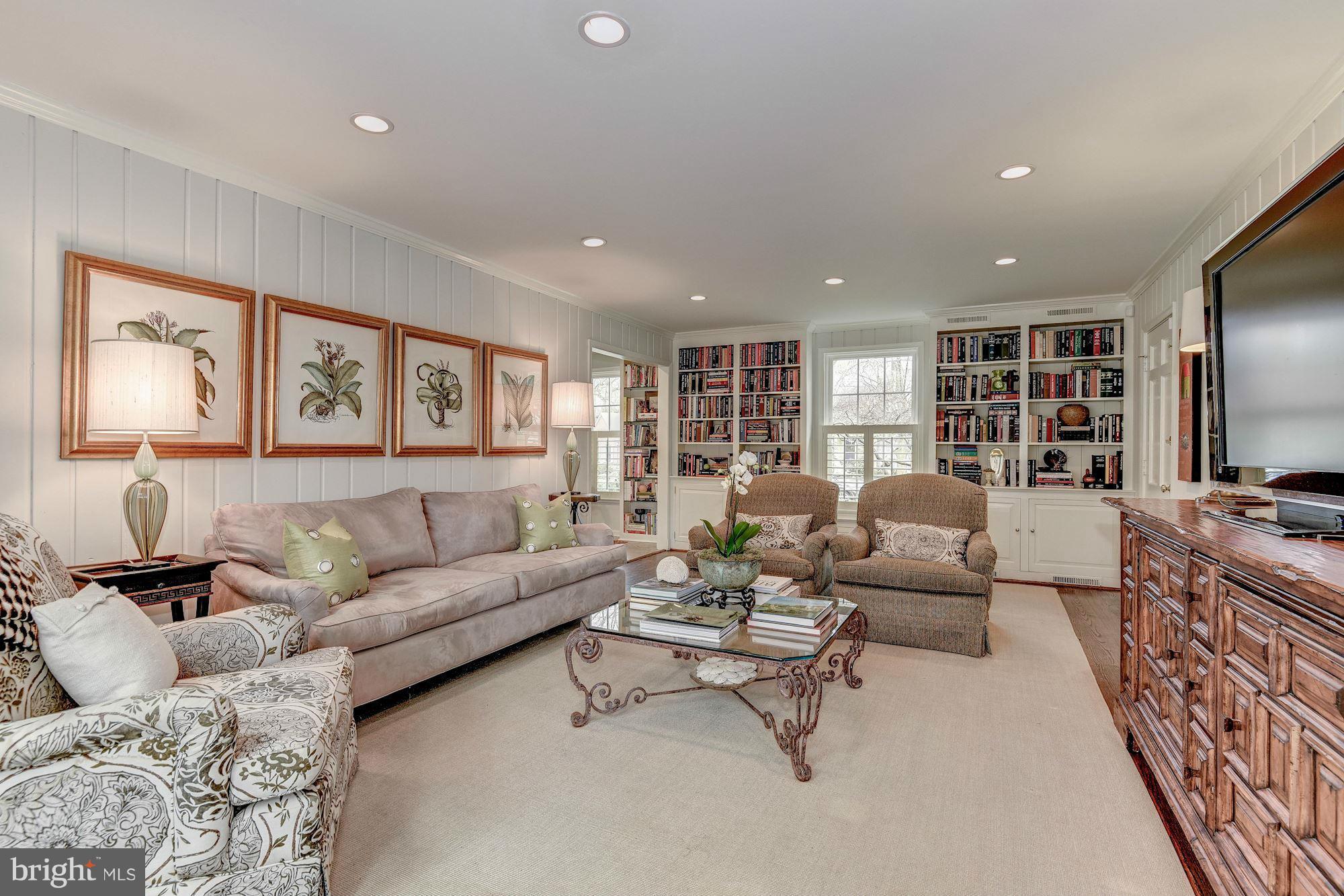 4404 Tournay Road Bethesda, MD 20816 - Photo 13 of 29 Family Room