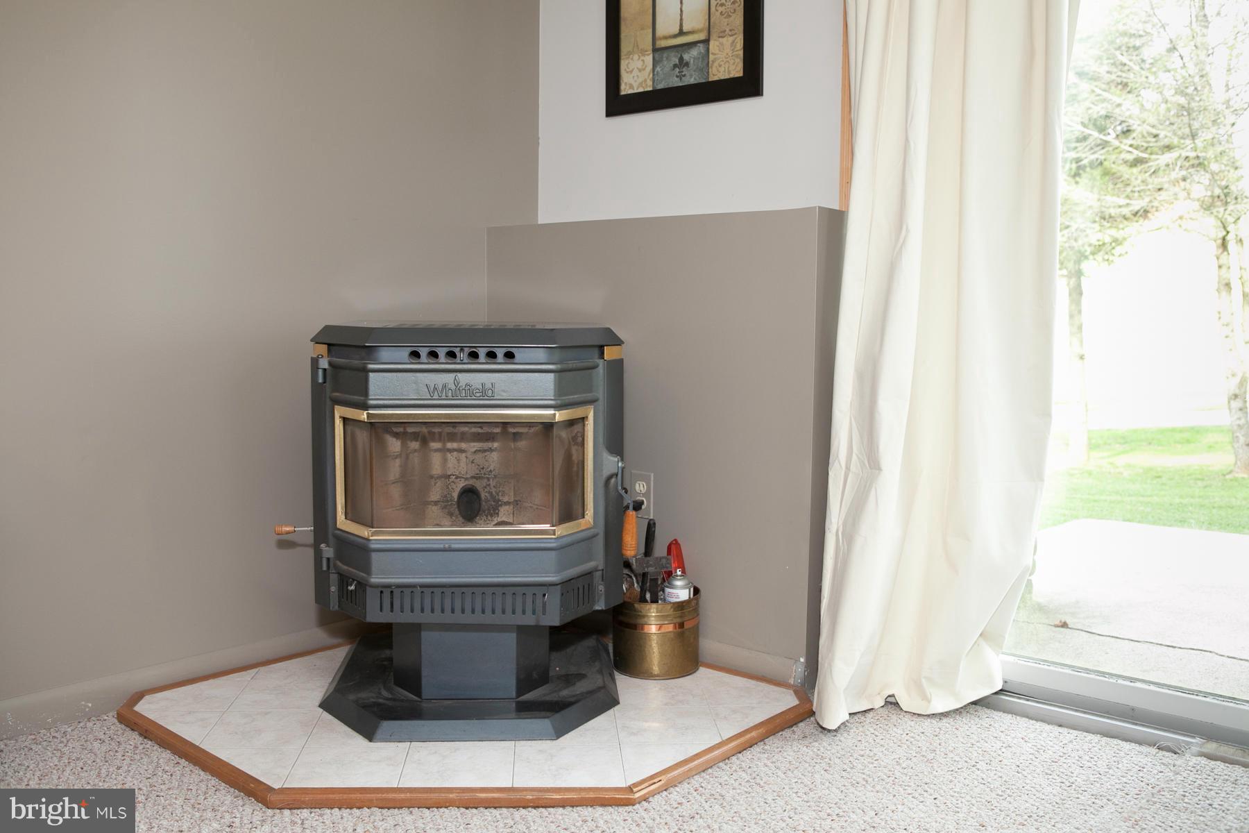 14950 Dover Road Reisterstown, MD 21136 - Photo 18 of 30 Family Room