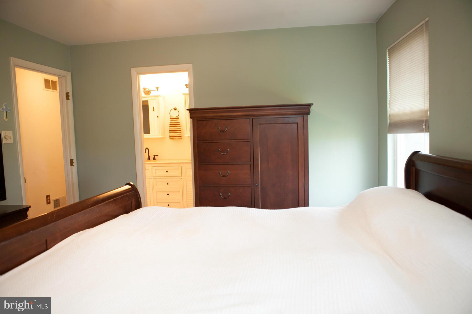 14950 Dover Road Reisterstown, MD 21136 - Photo 8 of 30 Bedroom (Master)