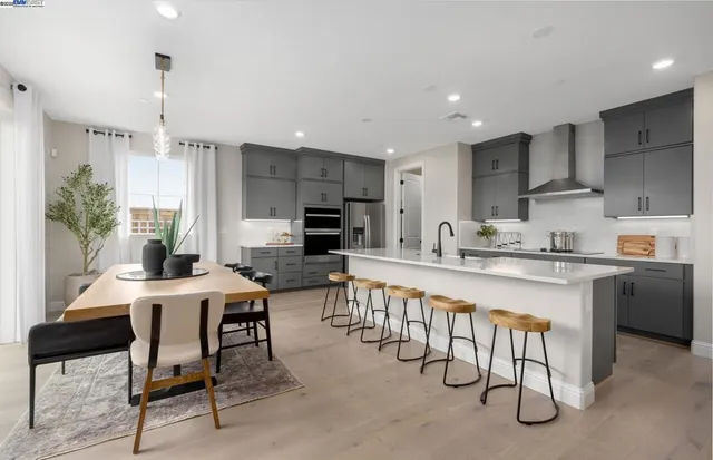 $1,062,630 | 339-339 East Bobby Gln Court, Tracy, CA 95391