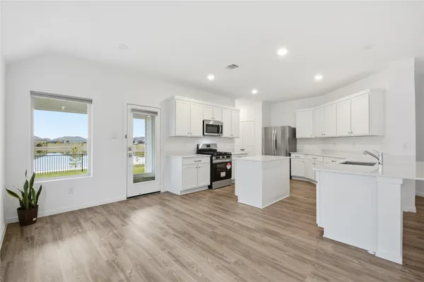 $2,400 | 5434 Still Mdw Lane, Richmond, TX 77469