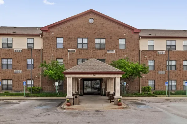 $1,143 | 60 North Montgomery Street, Memphis, TN 38104