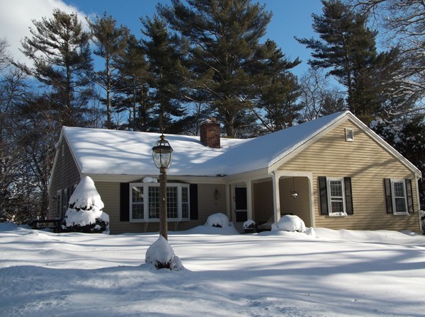 21 Merideth Way Barnstable, MA 02632 - Photo 1 of 14 Gallery Image 1