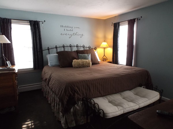 21 Merideth Way Barnstable, MA 02632 - Photo 8 of 14 Gallery Image 8