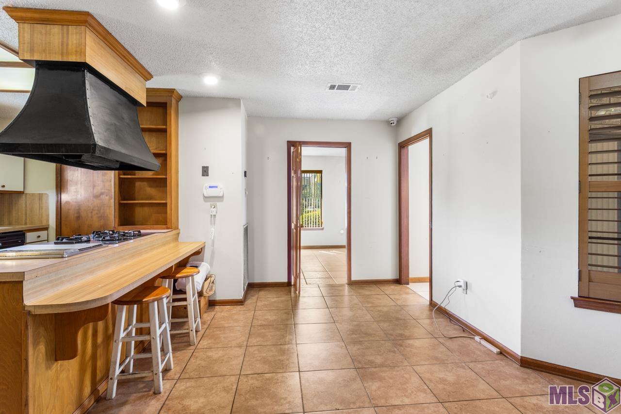 2695 Bogan Walk Baton Rouge, LA 70802 - Photo 10 of 23