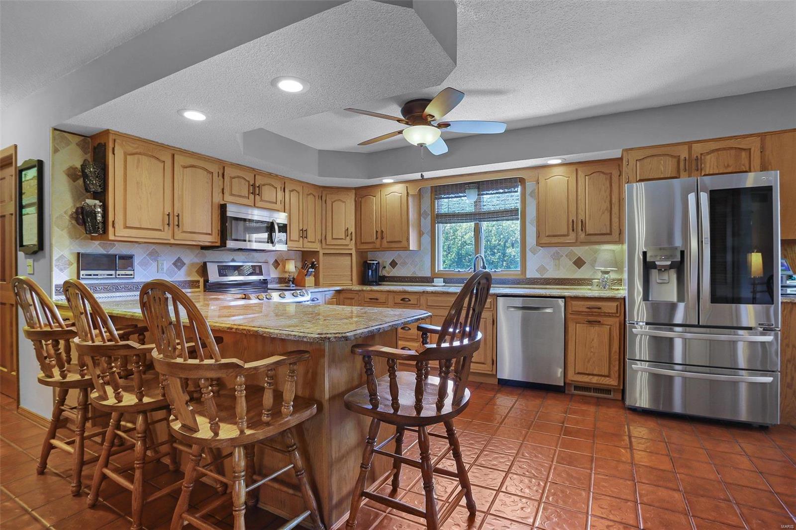 7774 Saddle Ridge Road Bethalto, IL 62010 - Photo 10 of 39 Gallery Image 10