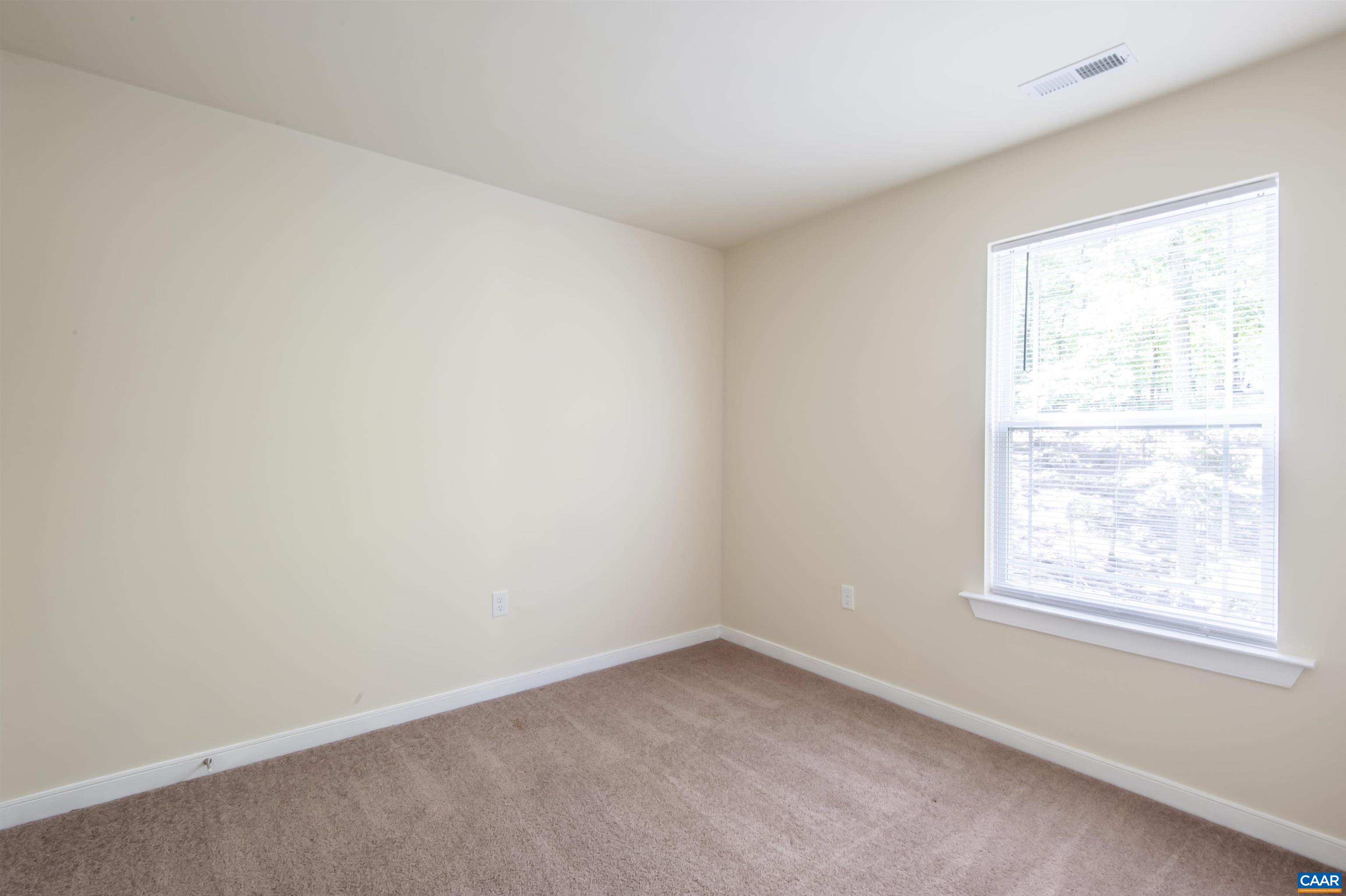 13 Zephyr Road Palmyra, VA 22963 - Photo 22 of 37