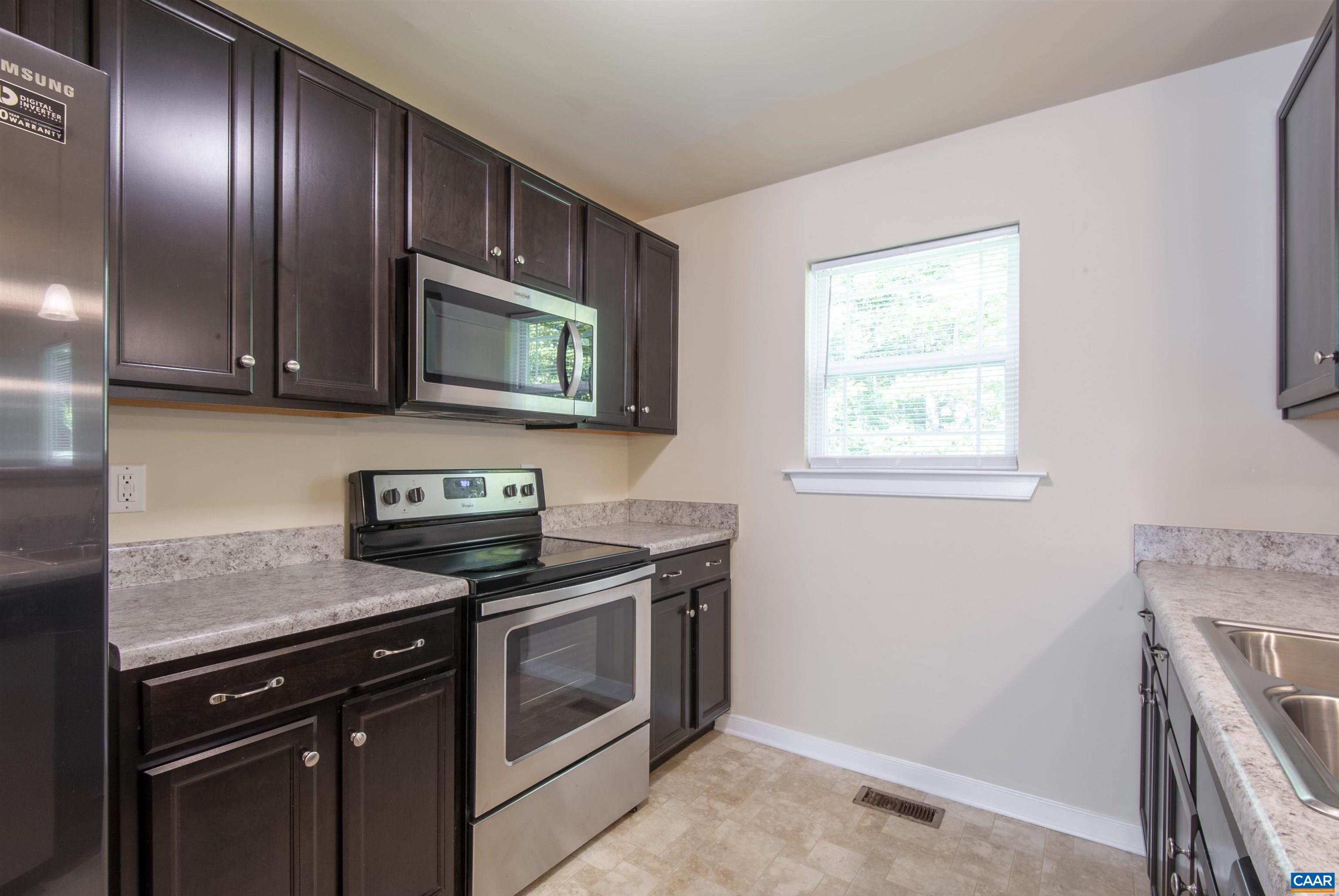 13 Zephyr Road Palmyra, VA 22963 - Photo 9 of 37