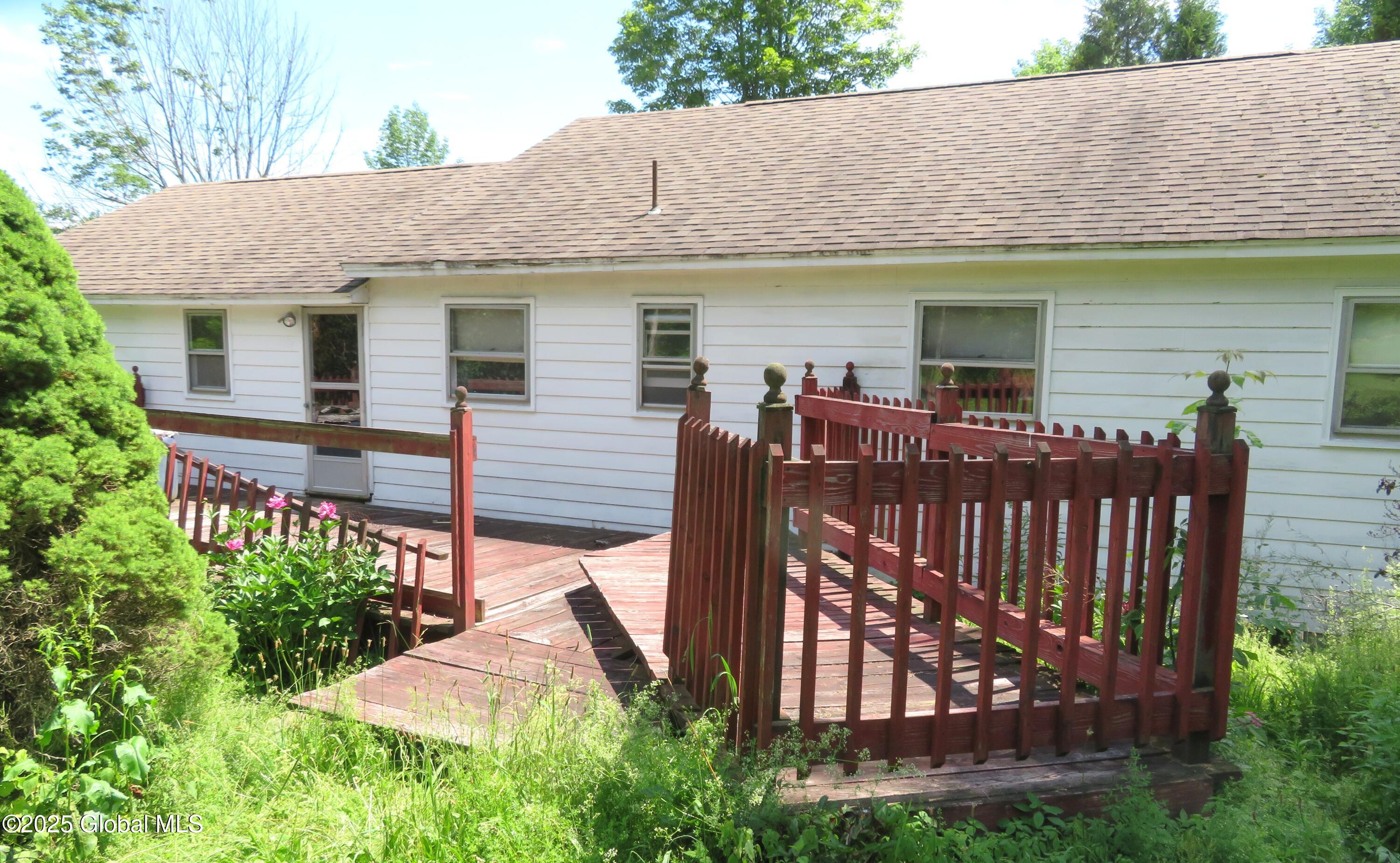844 County Route 353 Middleburgh, NY 12122 - Photo 2 of 18 Back of House