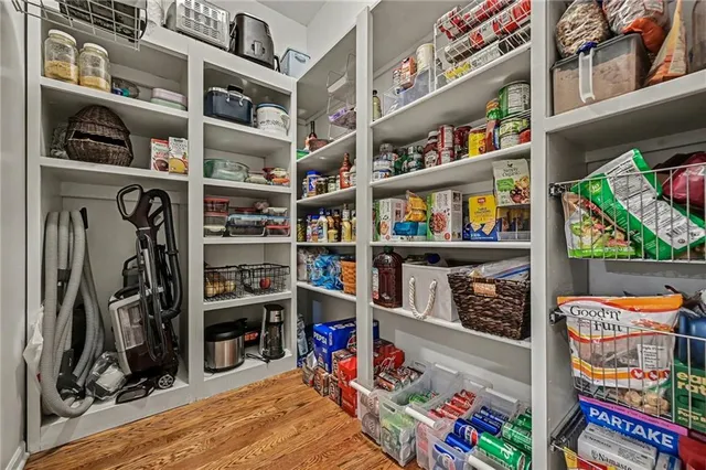 $625,000 | 604 Indian Trail Court, Smithville, MO 64089