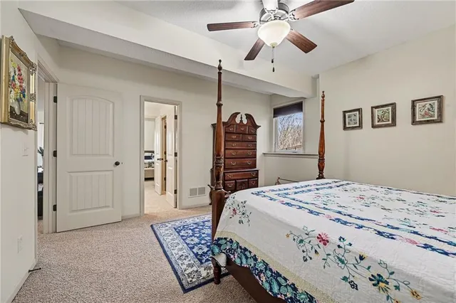 $625,000 | 604 Indian Trail Court, Smithville, MO 64089