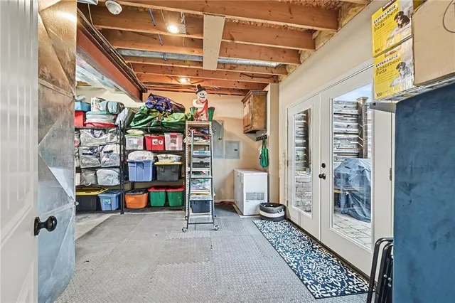 $625,000 | 604 Indian Trail Court, Smithville, MO 64089