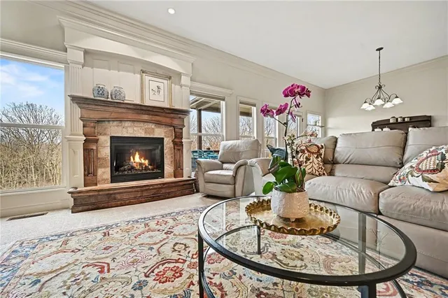 $625,000 | 604 Indian Trail Court, Smithville, MO 64089