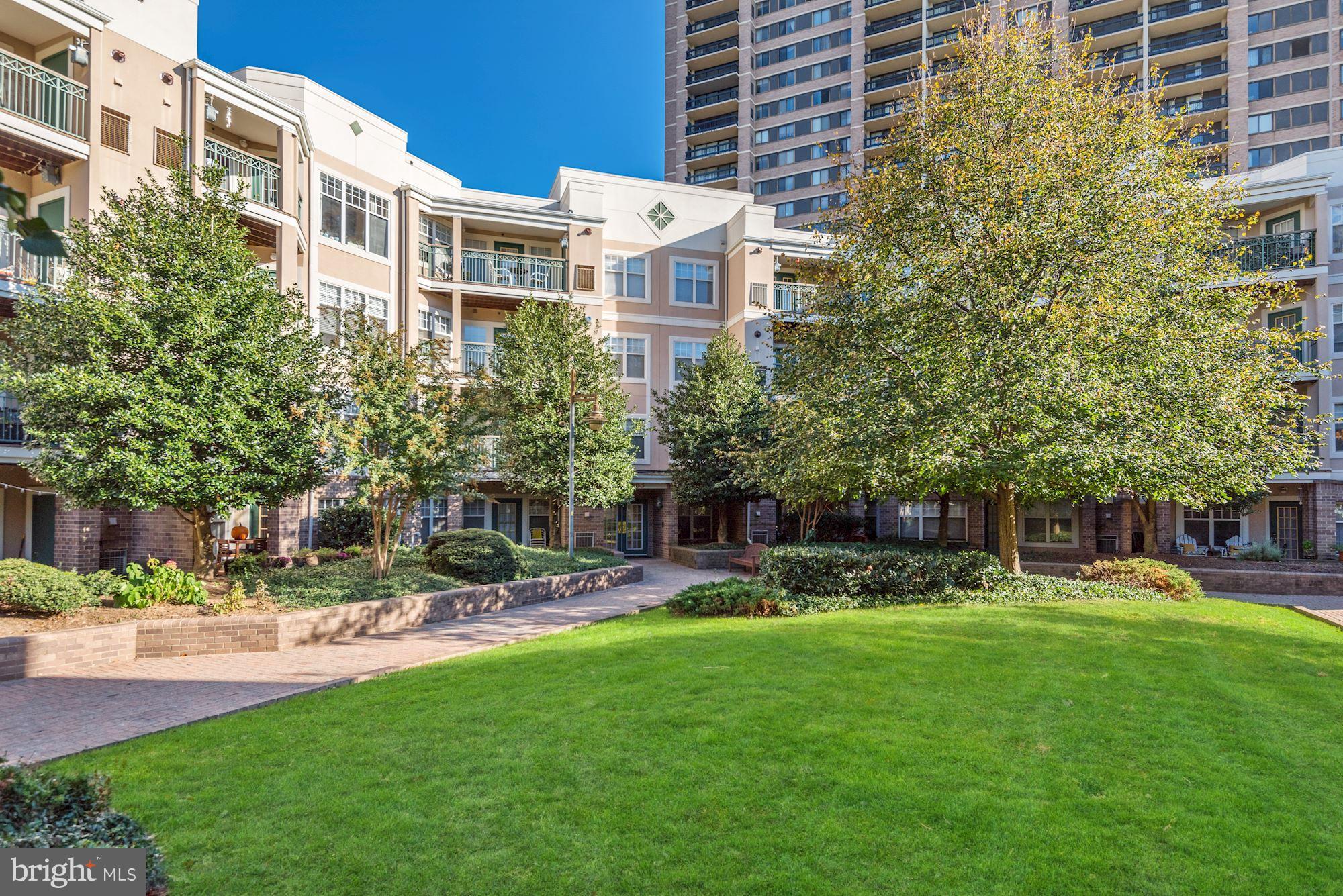 5563 Seminary Road, Unit 112 Falls Church, VA 22041 - Photo 2 of 30 Exterior (General)