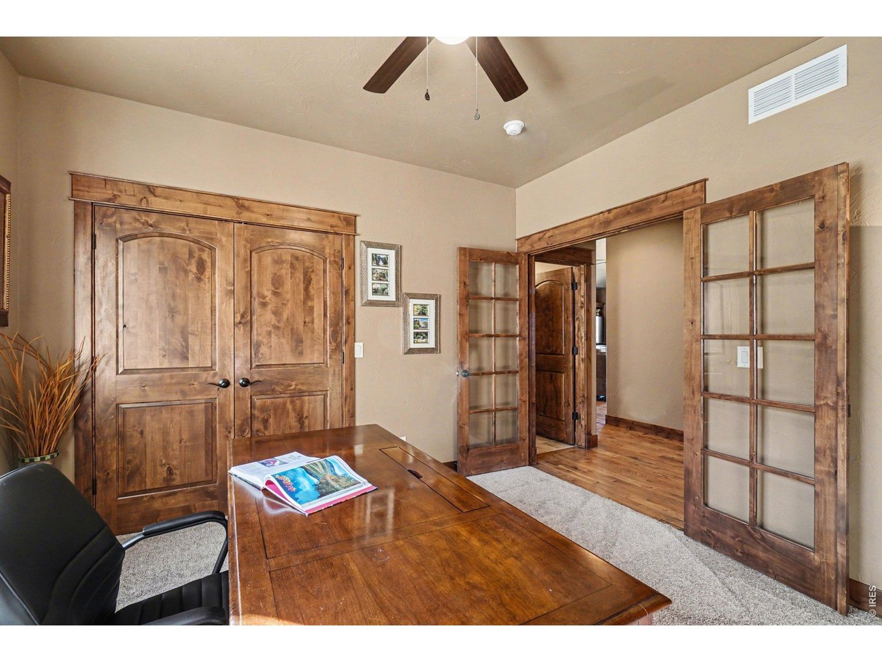 10723 Buckhorn Ridge Way Loveland, CO 80538 - Photo 16 of 50 a living room with furniture