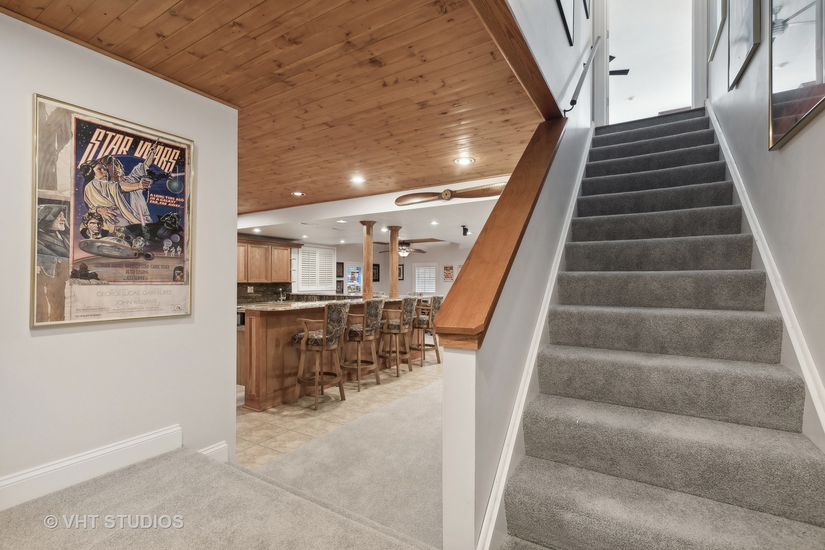 303 Saddle Lane Fox River Grove, IL 60021 - Photo 53 of 70 a view of entryway and hall