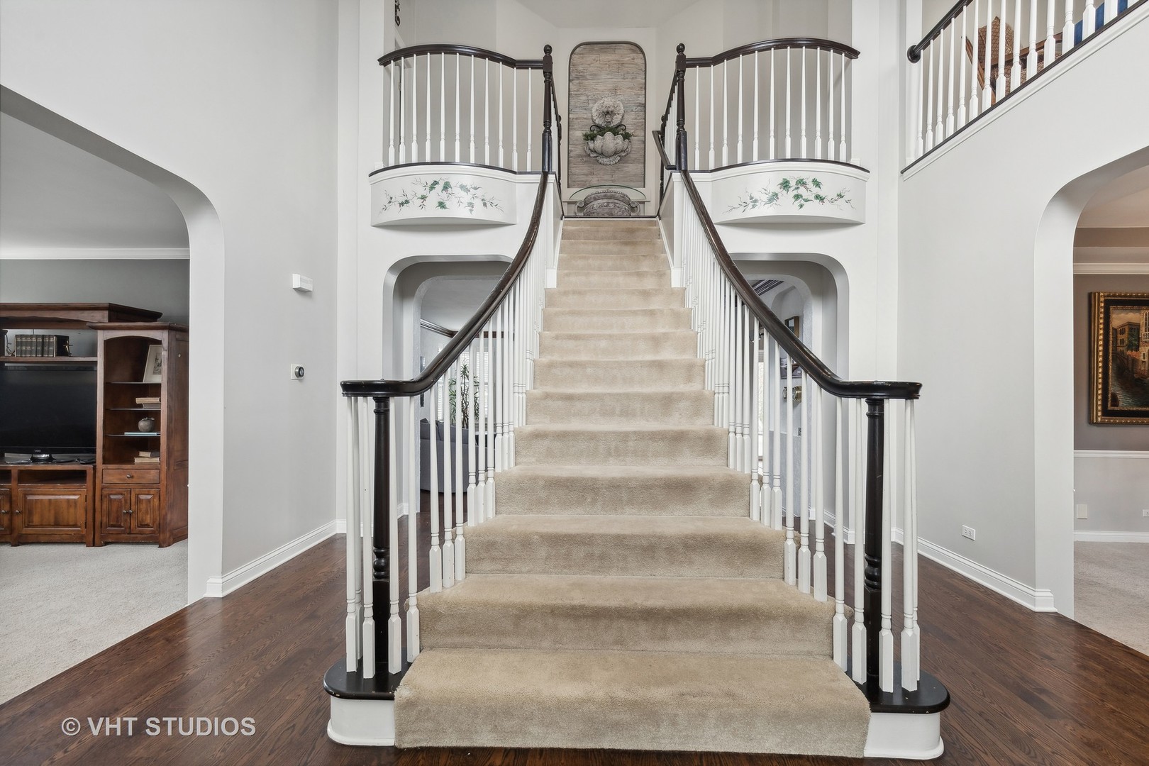 303 Saddle Lane Fox River Grove, IL 60021 - Photo 7 of 70