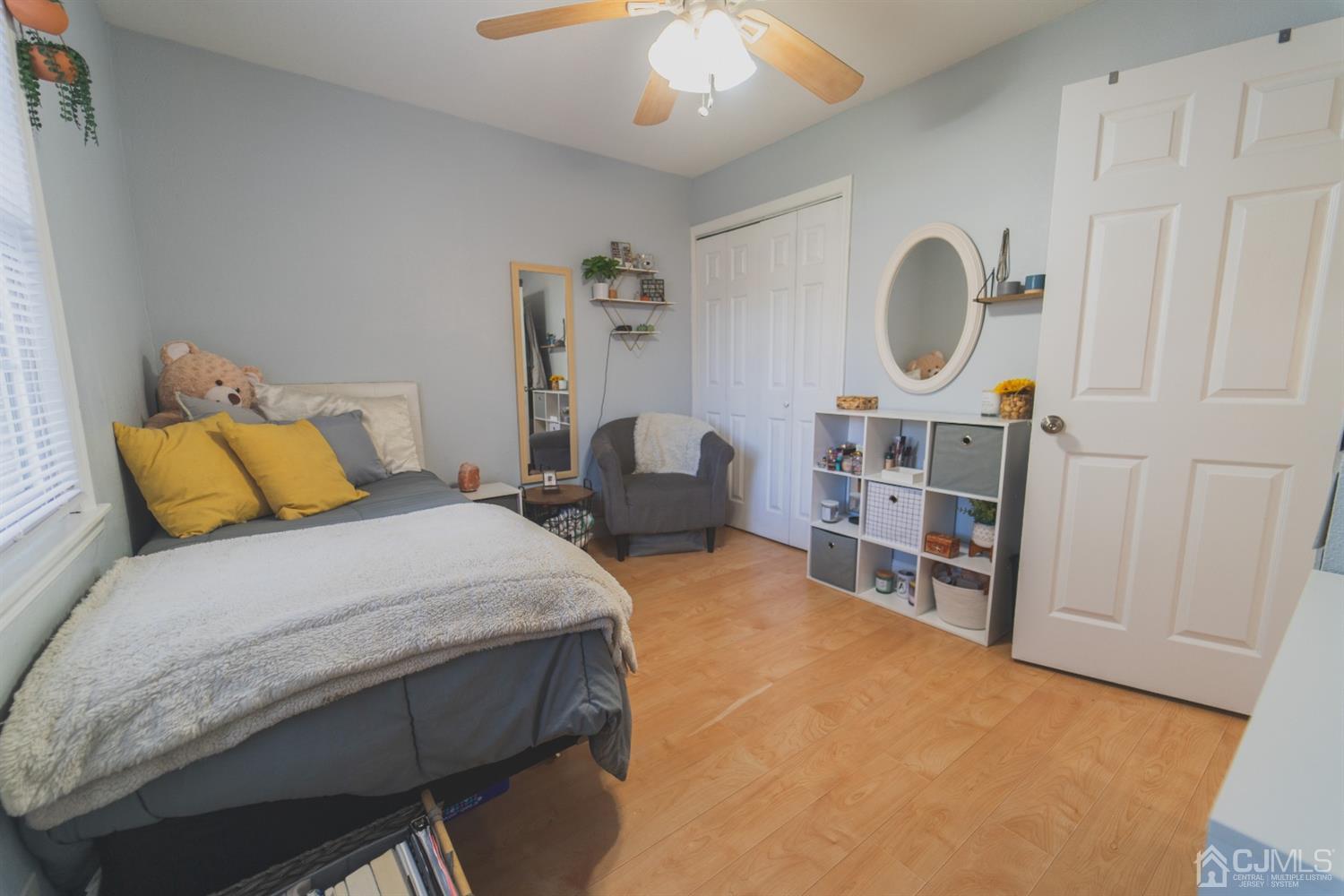 22 Richmond Road Edison, NJ 08817 - Photo 10 of 19