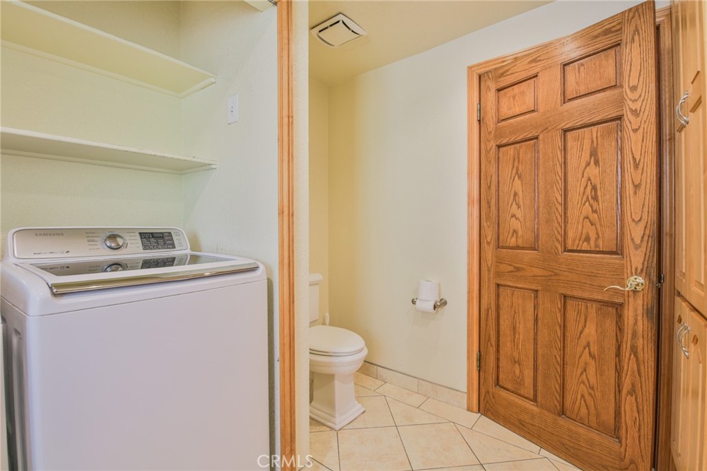 1707 Nabal Road La Habra Heights, CA 90631 - Photo 43 of 64 a utility room with dryer and washer