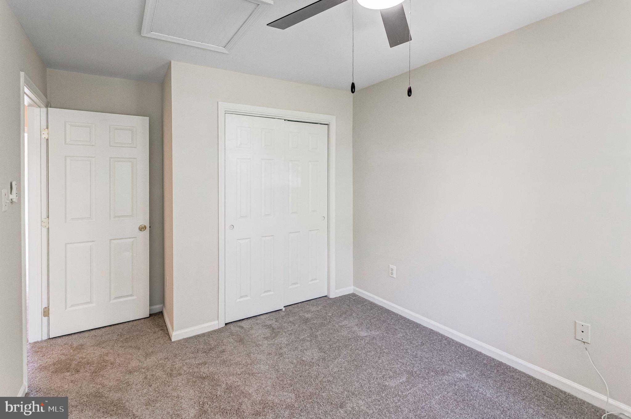 6489 McCoy Road Centreville, VA 20121 - Photo 21 of 34 Bright and airy versatile space.