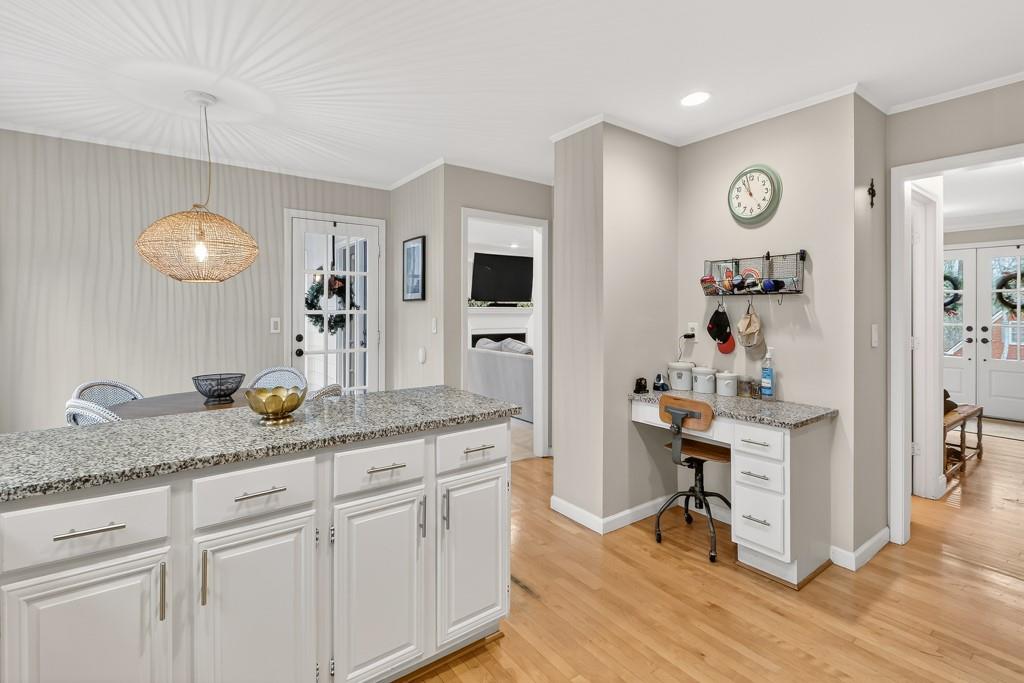 8110 Willow Tree Way Alpharetta, GA 30005 - Photo 15 of 50