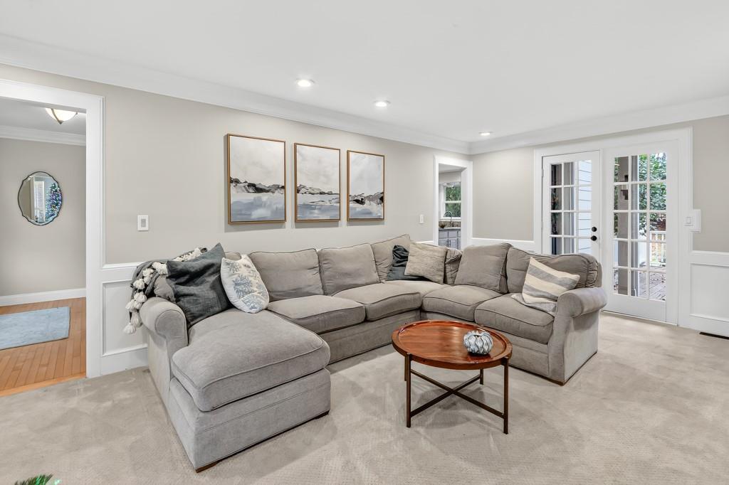 8110 Willow Tree Way Alpharetta, GA 30005 - Photo 8 of 50