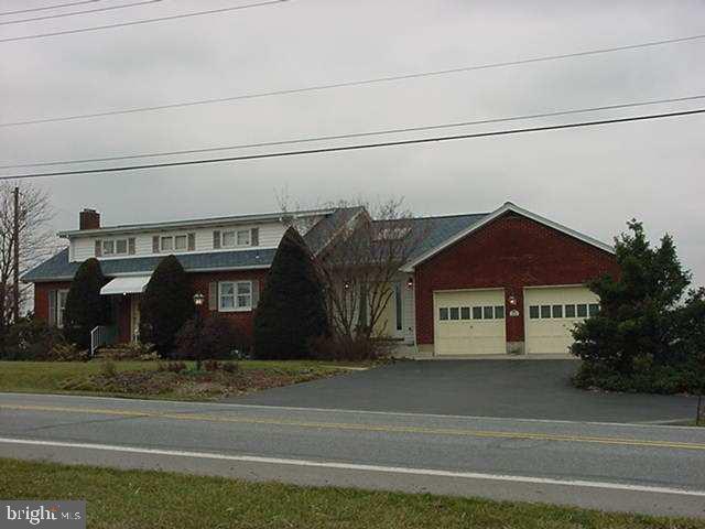 1233 Laudermilch Road Palmyra, PA 17078 - Photo 1 of 8 Gallery Image 1