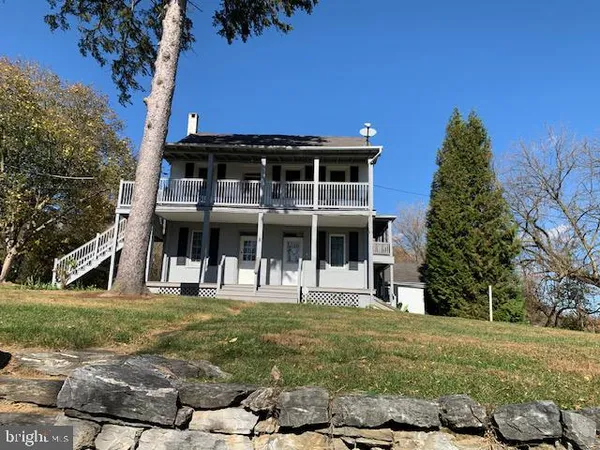 $1,025 | 1250 1250-apt E New Danville Pike, Lancaster, PA 17603