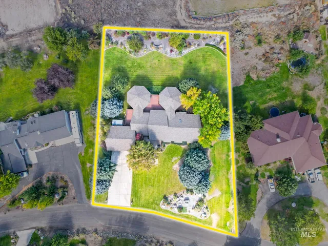 $710,000 | 132 Country Club Drive, Buhl, ID 83316