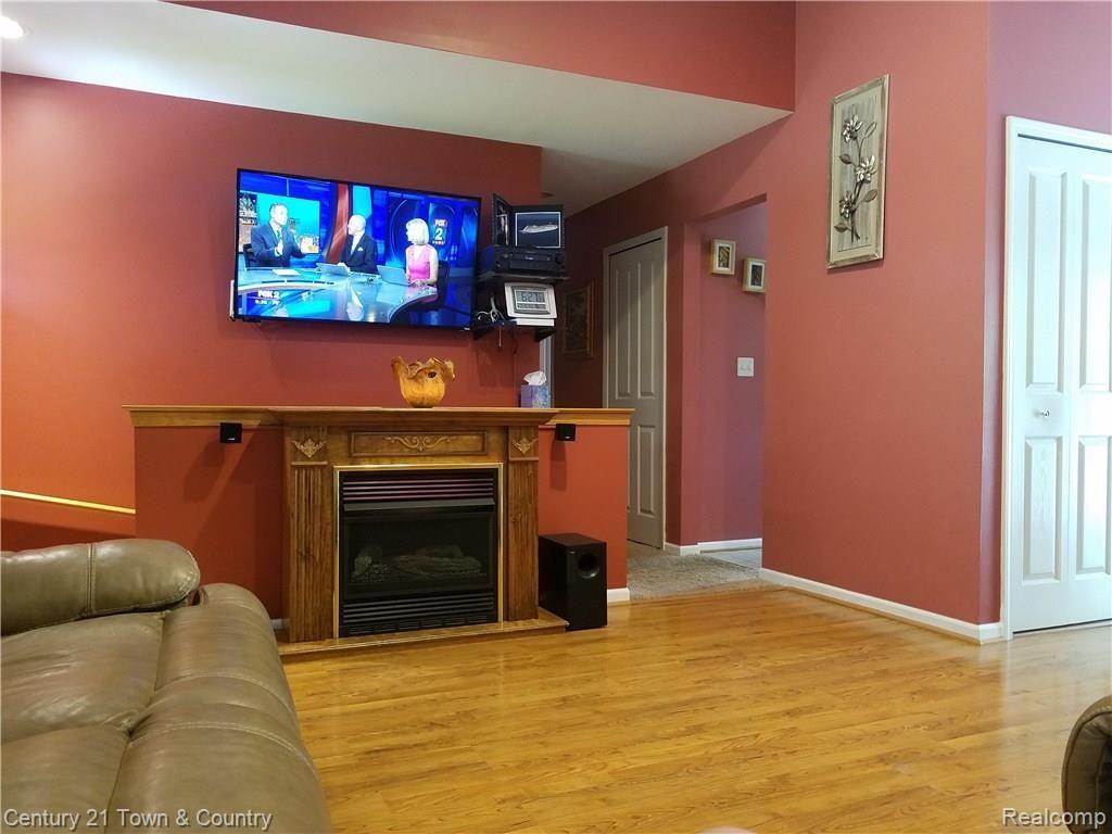 1732 South Boulevard Rochester, MI 48309 - Photo 5 of 24