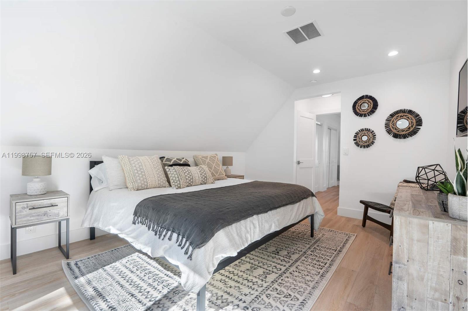 18 Hersey Drive Ocean Ridge, FL 33435 - Photo 5 of 26