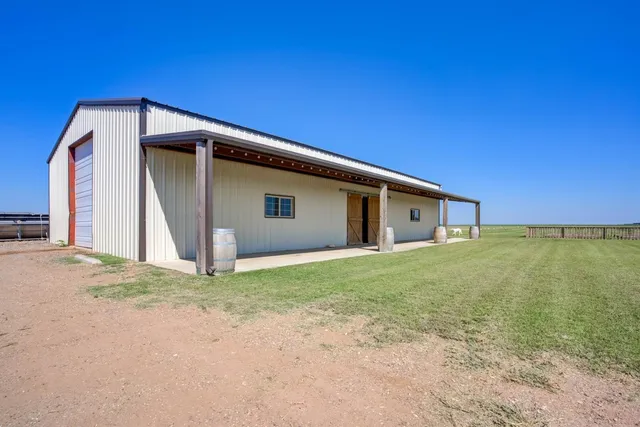 $924,900 | 574 FM 1317, Tahoka, TX 79373