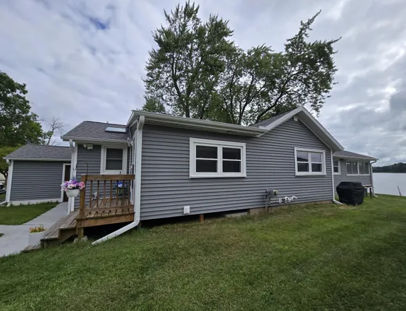 $389,900 | 11023 Pennock Lane, Delton, MI 49046