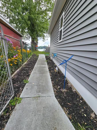 $389,900 | 11023 Pennock Lane, Delton, MI 49046