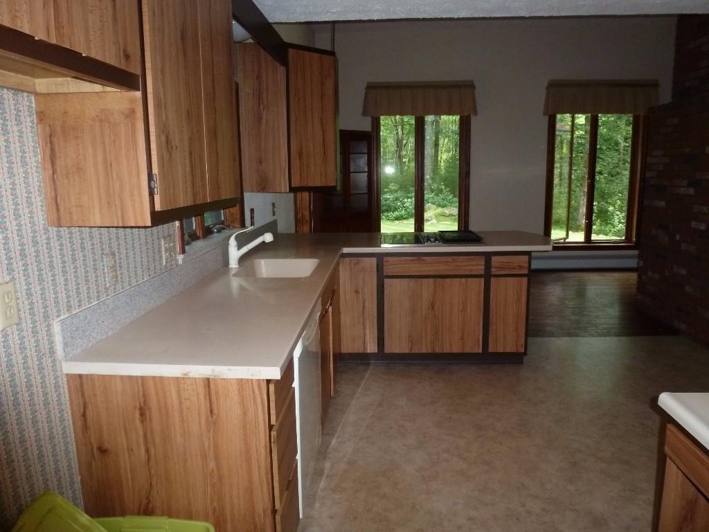 182 Log Cabin Road Arundel, ME 04046 - Photo 7 of 15 Photo