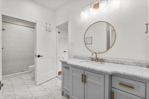 $1,800,000 | 15855 Hickory Bend Drive, Alvin, TX 77511