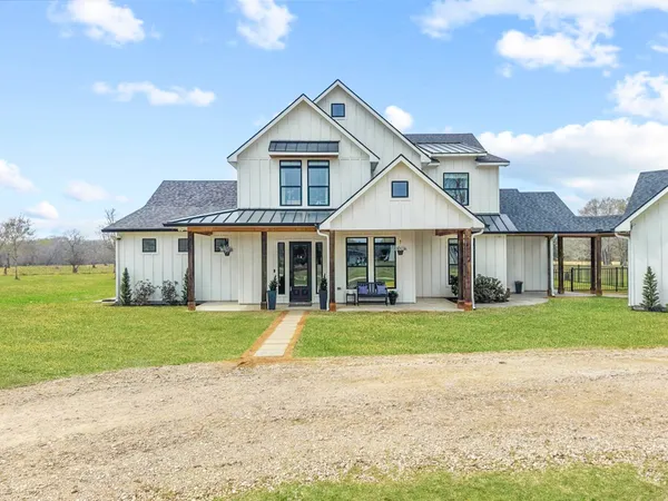 $1,800,000 | 15855 Hickory Bend Drive, Alvin, TX 77511