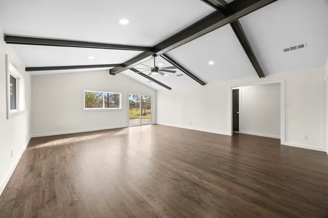 $425,000 | 6934 Heron Drive, Houston, TX 77087