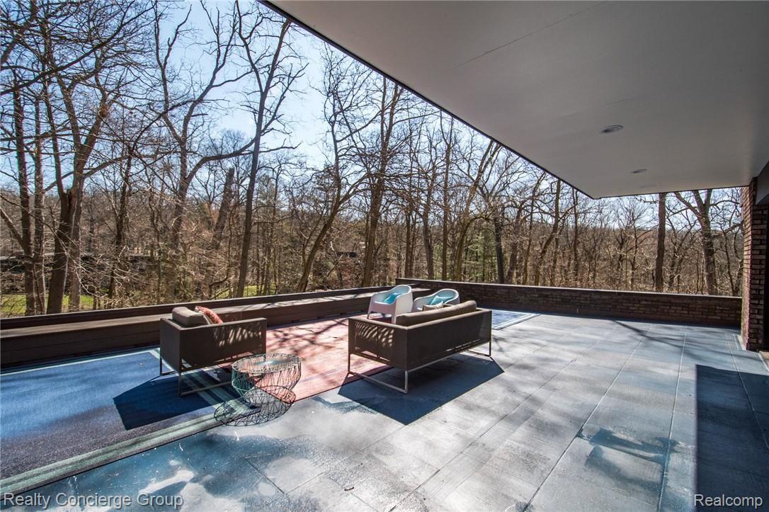 700 Spring Valley Road Ann Arbor, MI 48105 - Photo 8 of 38 Imagine yourself relaxing on this incredible deck