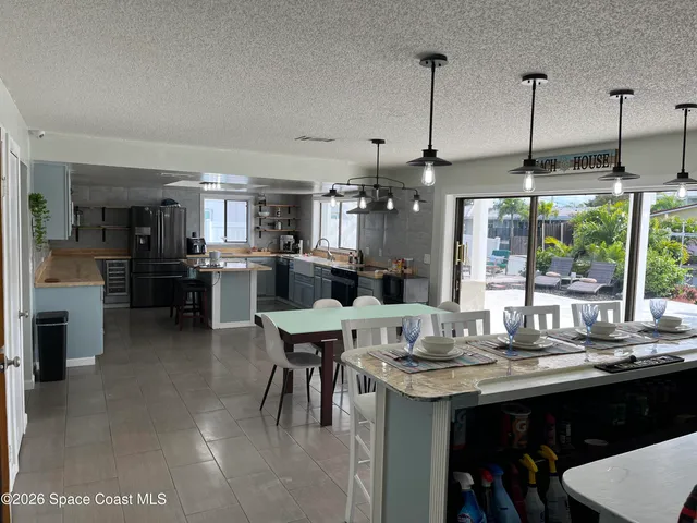 $1,297,500 | 725 Puesta Del Sol Plaza, Indialantic, FL 32903