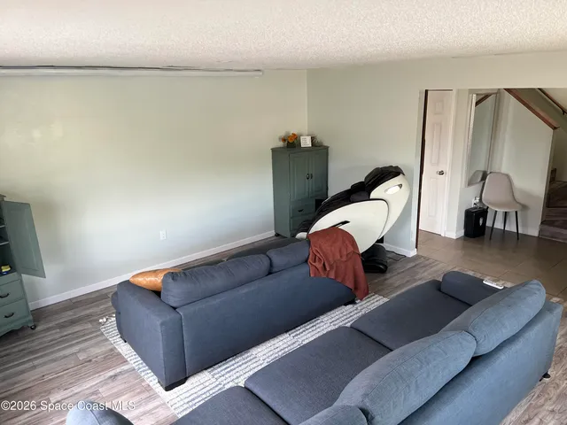 $1,297,500 | 725 Puesta Del Sol Plaza, Indialantic, FL 32903