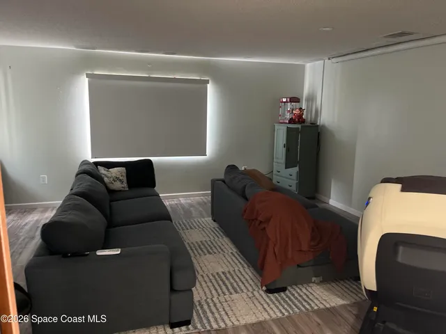 $1,297,500 | 725 Puesta Del Sol Plaza, Indialantic, FL 32903