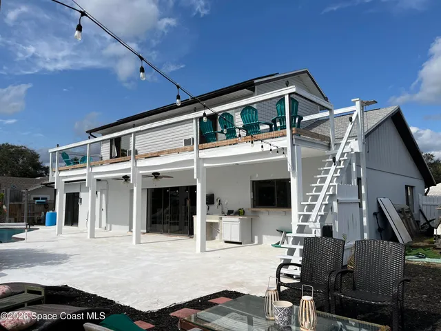 $1,297,500 | 725 Puesta Del Sol Plaza, Indialantic, FL 32903