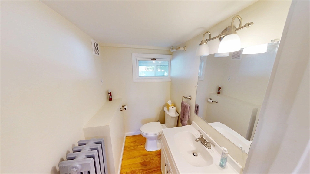 266 Webster Street Worcester, MA 01603 - Photo 13 of 29