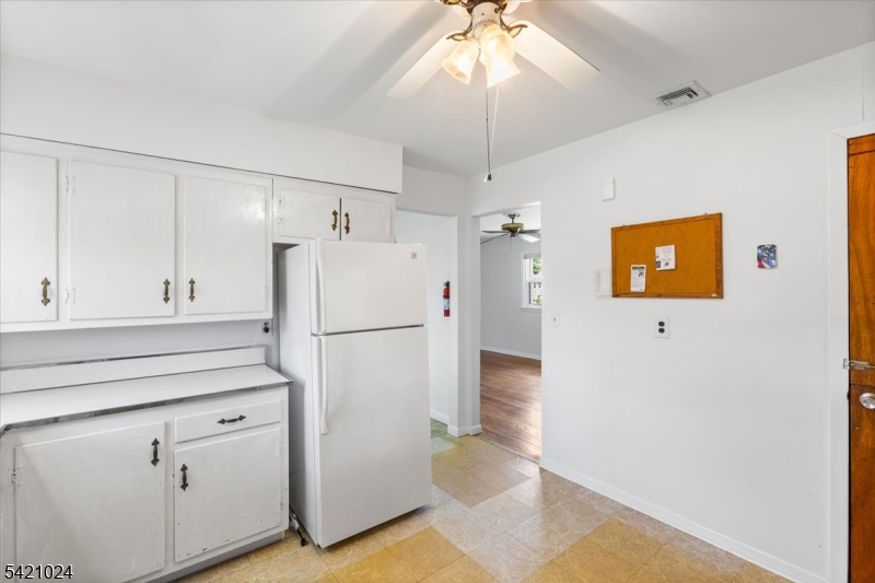 191 Lindley Court Andover, NJ 07821 - Photo 16 of 43